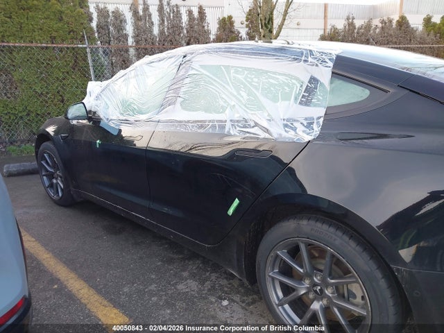 5YJ3E1EB3NF207523 Tesla MODEL 3