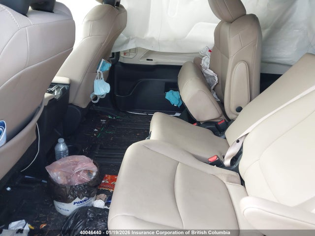 5TDGRKEC5NS108766 Toyota Sienna Le/xle/xse/limited/platinum