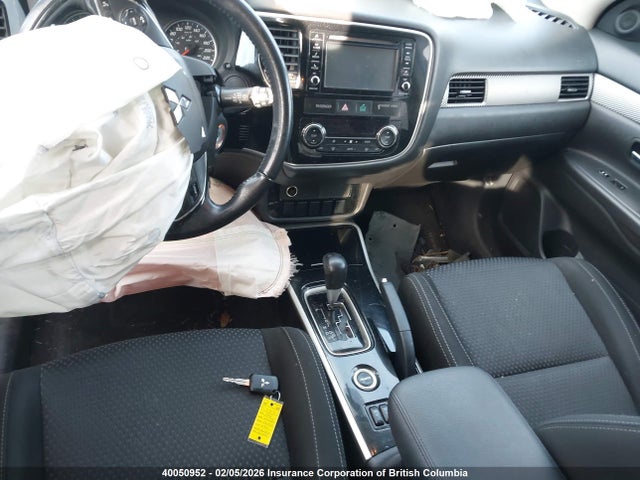 Mitsubishi Outlander Es 2017 JA4AZ2A38HZ600653 Image 11