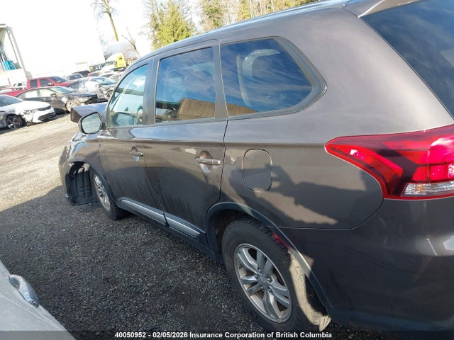 Mitsubishi Outlander Es 2017 JA4AZ2A38HZ600653 Image 15