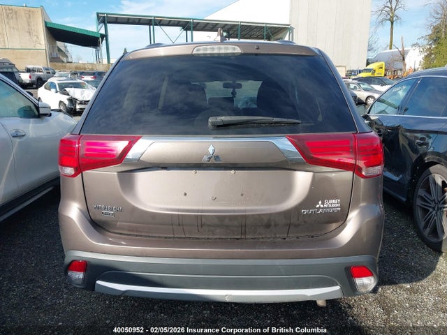 Mitsubishi Outlander Es 2017 JA4AZ2A38HZ600653 Image 17