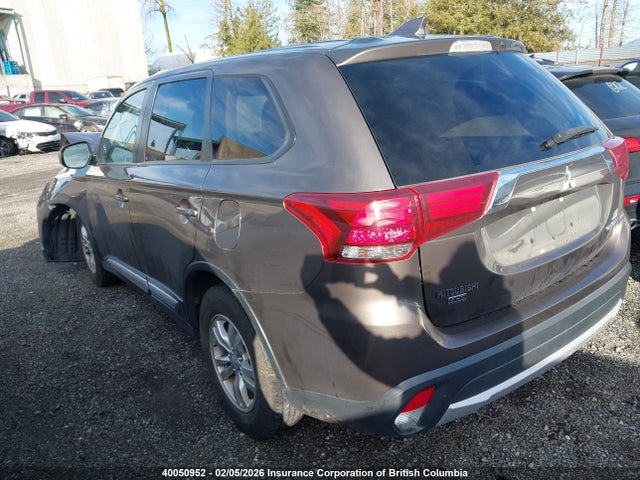 Mitsubishi Outlander Es 2017 JA4AZ2A38HZ600653 Image 3