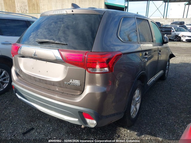 Mitsubishi Outlander Es 2017 JA4AZ2A38HZ600653 Image 4