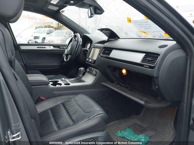 WVGDF9BP8FD005619 Volkswagen TOUAREG V6