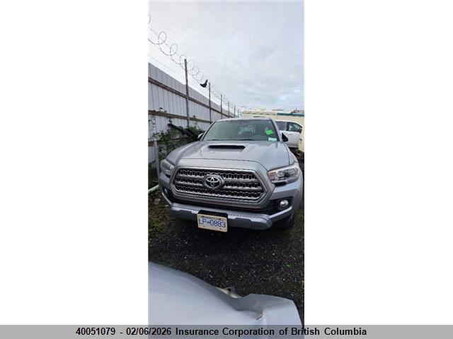 5TFDZ5BN3HX022364 Toyota Tacoma Dbl Cab/sr5/trd Sport/or