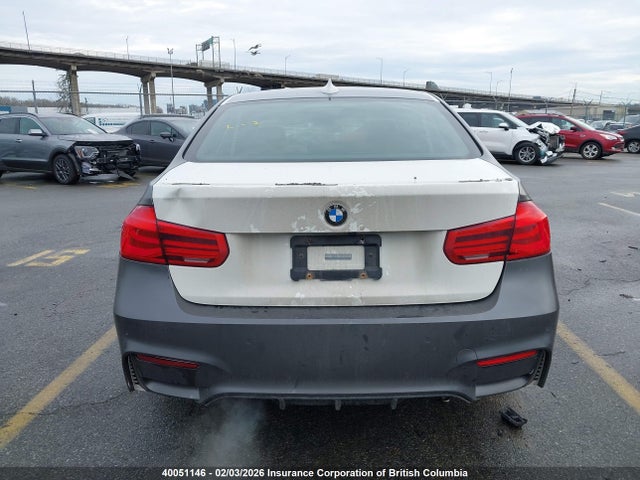 WBA8D9G36HNU63302 BMW 330I