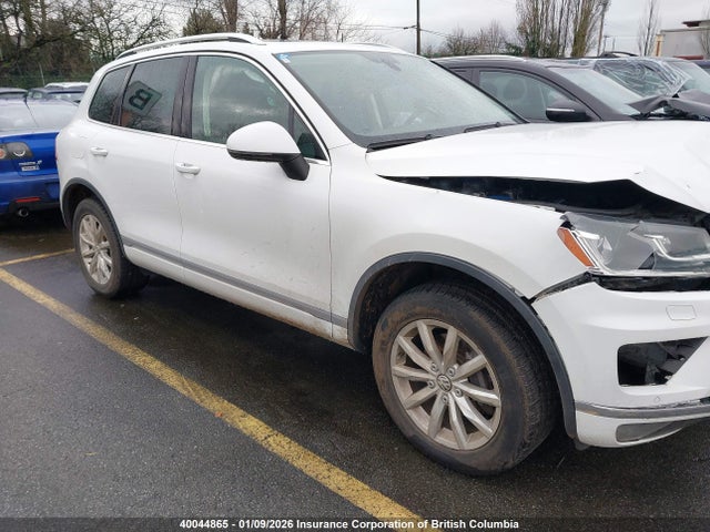WVGEF9BP5FD003539 Volkswagen Touareg