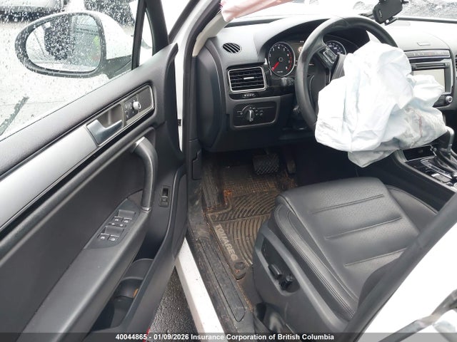 WVGEF9BP5FD003539 Volkswagen Touareg