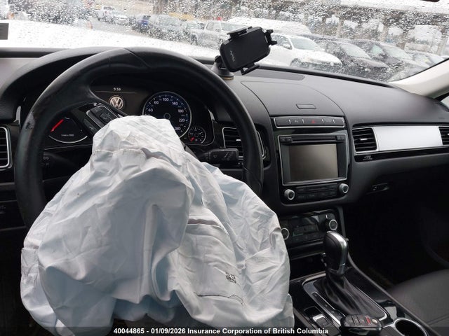 WVGEF9BP5FD003539 Volkswagen Touareg