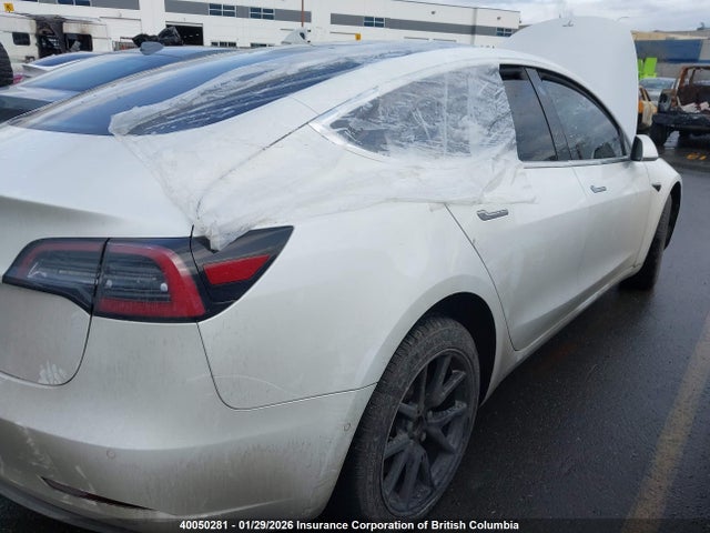 5YJ3E1EA7KF529181 Tesla MODEL 3