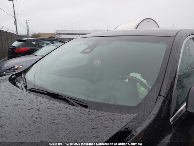 Lincoln MKT 2014 2LMHJ5NK6EBL54523 Image 17