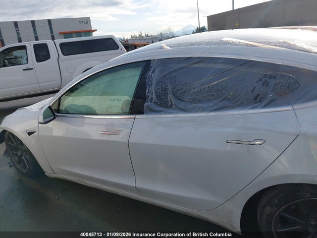 5YJ3E1EA4LF734751 Tesla MODEL 3