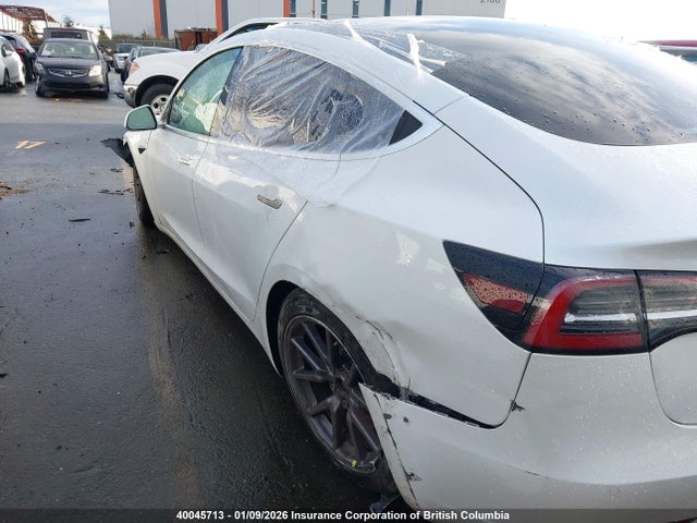 5YJ3E1EA4LF734751 Tesla MODEL 3