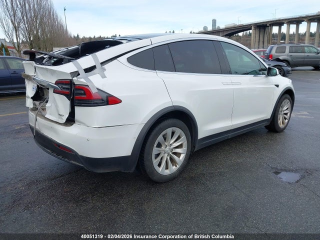 5YJXCAE25JF113905 Tesla Model X Awd/standard Range