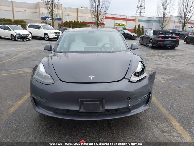 5YJ3E1EA4MF028817 Tesla MODEL 3
