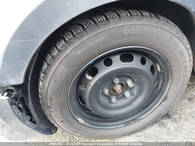 JM1BPBLM8R1655240 Mazda 3 Preferred