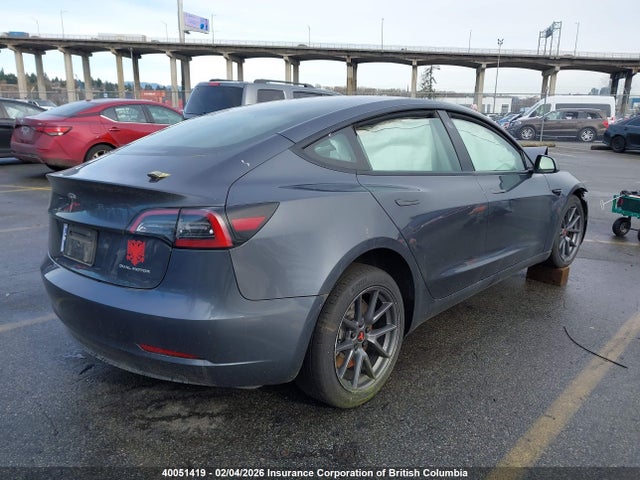 5YJ3E1EB2PF701701 Tesla MODEL 3