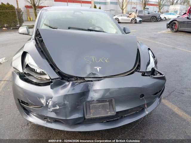 5YJ3E1EB2PF701701 Tesla MODEL 3