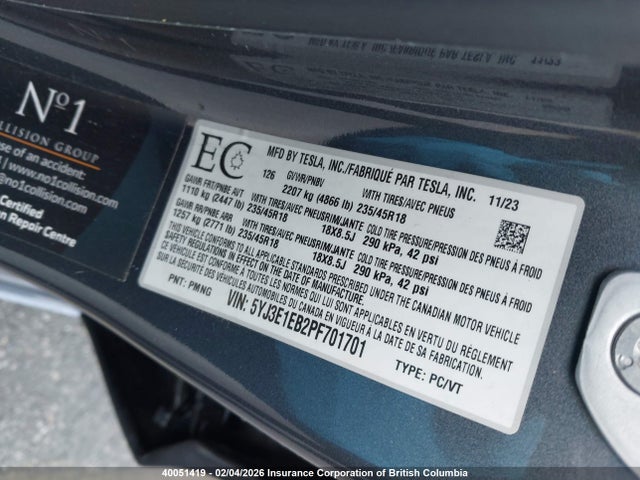 5YJ3E1EB2PF701701 Tesla MODEL 3