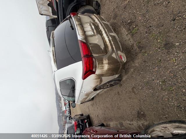 JA4J24A57JZ620335 Mitsubishi Outlander Se/gt
