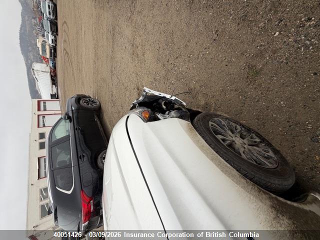 JA4J24A57JZ620335 Mitsubishi Outlander Se/gt