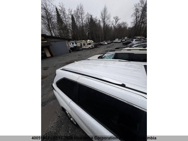 5TDGSKFC2NS073445 Toyota Sienna Le/xle/xse/limited/platinum