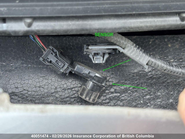 JTMDJREV1HD136410 Toyota RAV4
