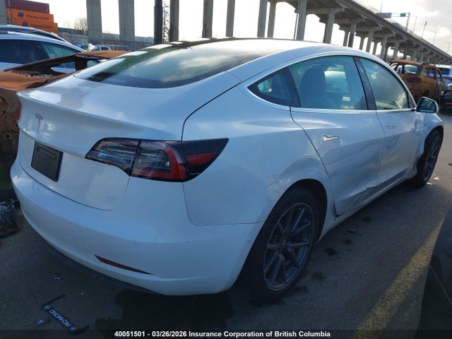 Продажа на аукционе авто 2020 Tesla Model 3, vin: 5YJ3E1EA1LF794423, номер лота: 40051501