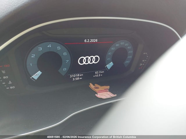 WA1AUCF35R1138730 Audi Q3