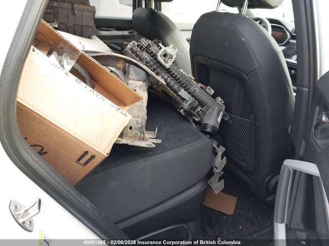 WA1AUCF35R1138730 Audi Q3