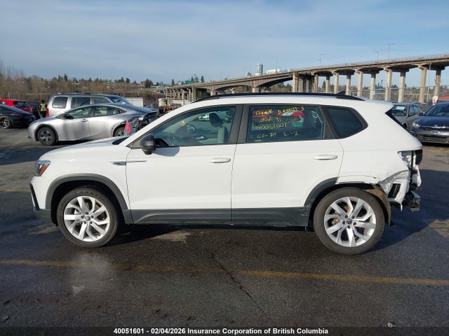 3VVAX7B27PM323767 Volkswagen Taos