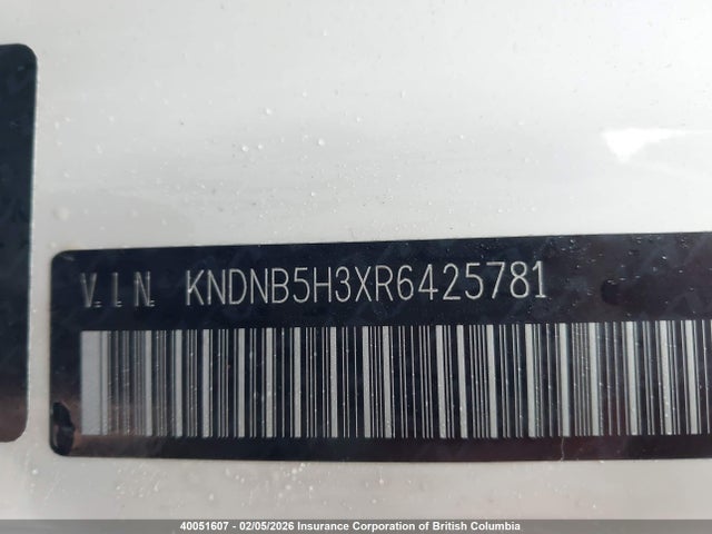 KNDNB5H3XR6425781 KIA Carnival Lx