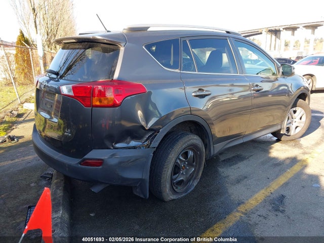 2T3BFREV8FW321269 Toyota RAV4