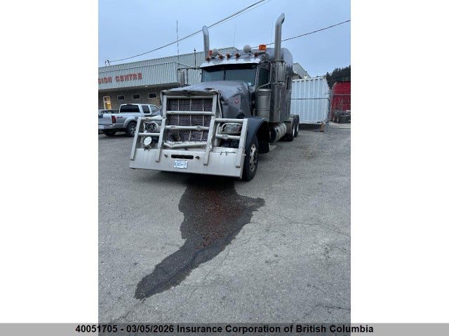 1XPXD49X4JD481342 Peterbilt 389