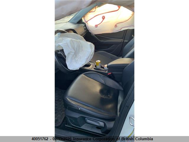 Volkswagen Jetta 2019 3VWE57BU4KM014173 Image 3
