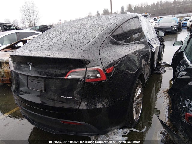 7SAYGAEE1RF070357 Tesla Model Y