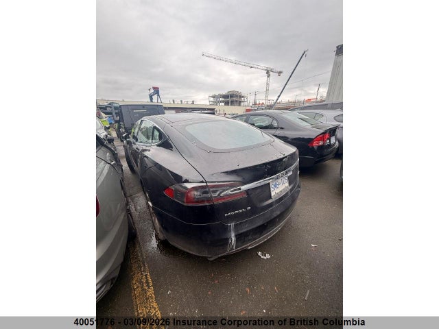 Tesla MODEL S 2015 5YJSA1E28FF114862 Image 3