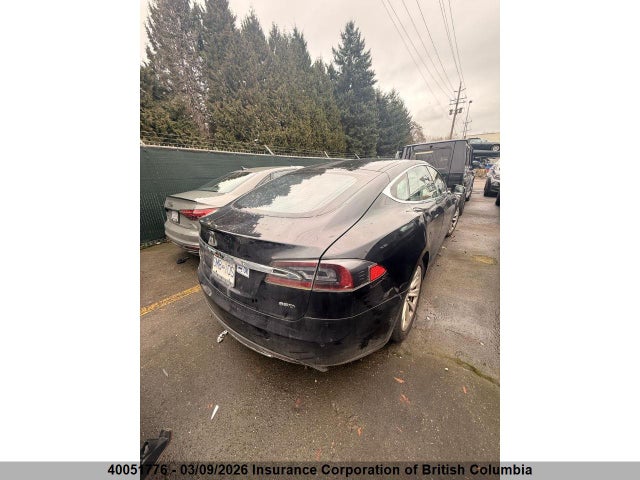 Tesla MODEL S 2015 5YJSA1E28FF114862 Image 4