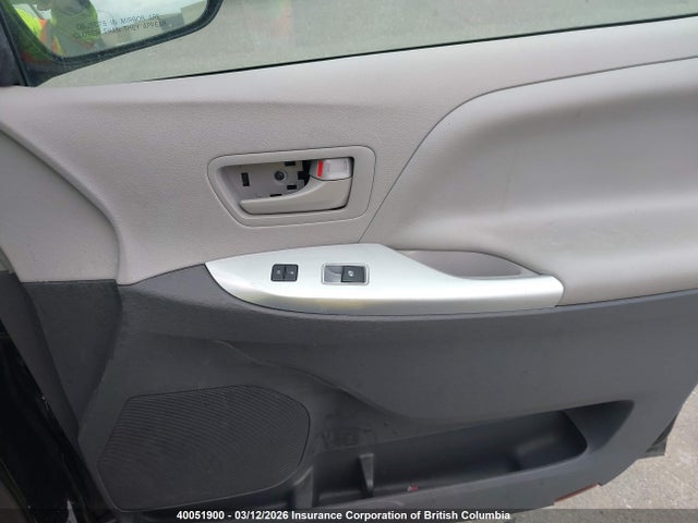 Toyota Sienna L 2020 5TDZZ3DC5LS070825 Image 12