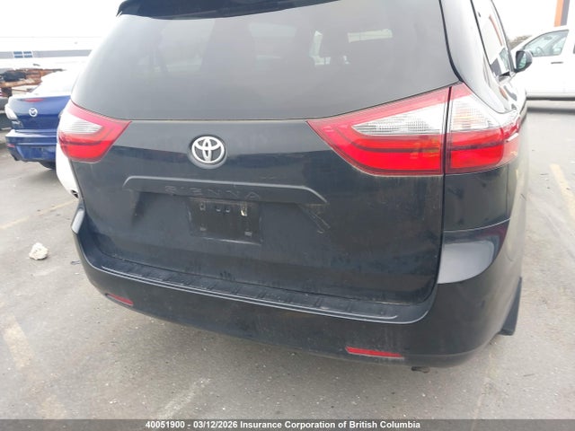Toyota Sienna L 2020 5TDZZ3DC5LS070825 Image 17