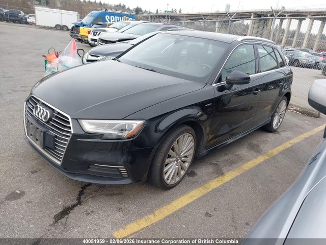 Audi A3 2017 WAUSPBFF6HA102496 Image 2