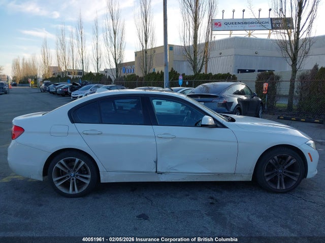 WBA8D9C54JEB35005 BMW 330I