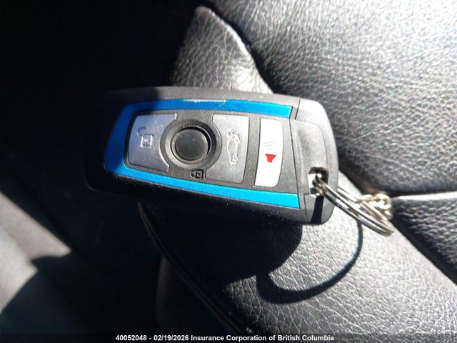 WBA3B1C50EK130891 BMW 320i