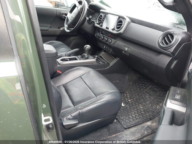 3TYCZ5AN0NT066647 Toyota Tacoma Double Cab/sr/sr5/trd Sport/trd Off Road/trd Pro