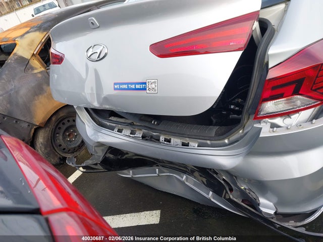KMHD84LF8LU107954 Hyundai Elantra Preferred Auto Ivt