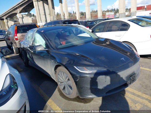 5YJ3E1EB5SF884147 Tesla MODEL 3