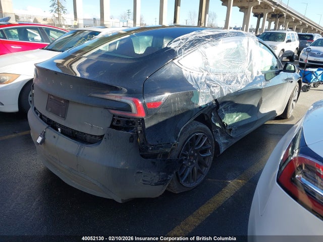 5YJ3E1EB5SF884147 Tesla MODEL 3