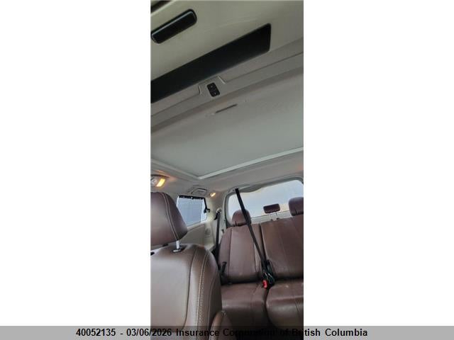5TDDZ3DC2HS188347 Toyota Sienna Xle/limited