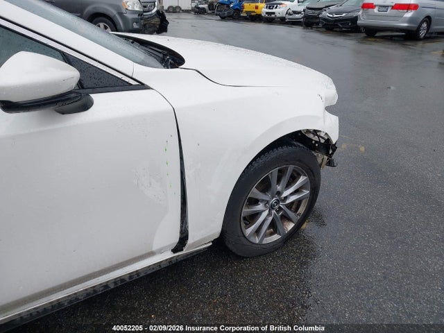 JM1BPBCL7M1303525 Mazda 3 Preferred