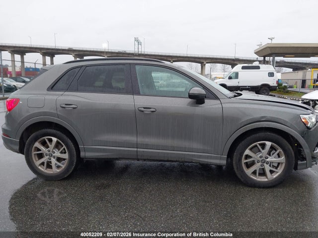 WA1AECF36N1075404 Audi Q3